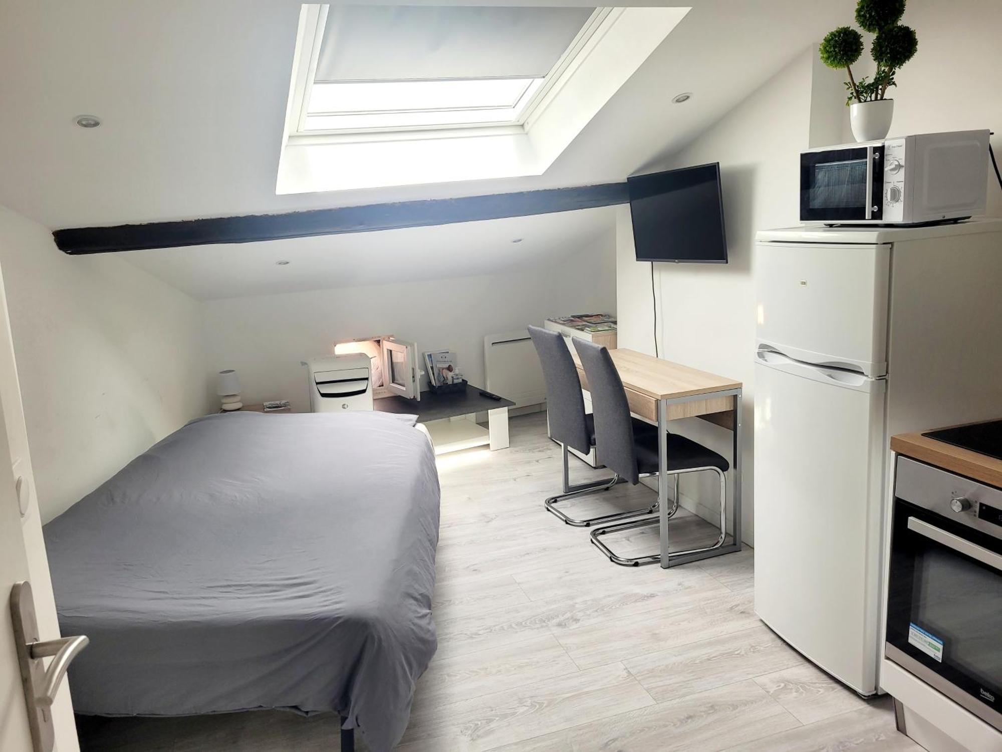 Beau Studio Centre Ville Paul Bert Valence  Phòng bức ảnh